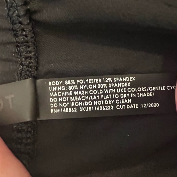 Torrid Athletic running shorts black 2x - Picture 3 of 4